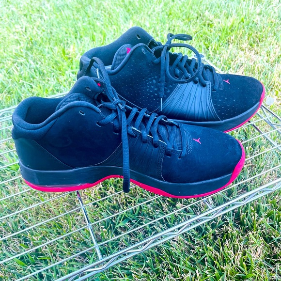 Nike Air Jordan Am Mens Sneakers sz 11-authenticated